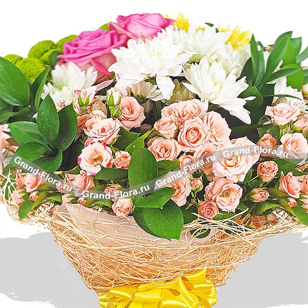 Жемчужина любви - букет из роз и хризантем